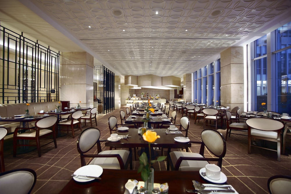 The Grove Suites by Grand Aston 48/57