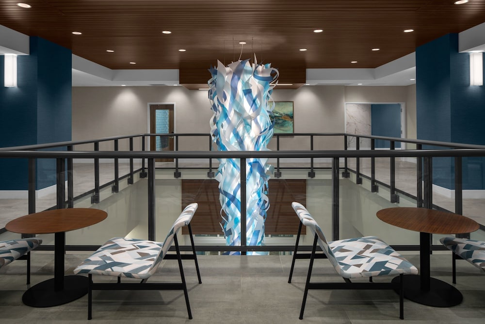 SpringHill Suites by Marriott Myrtle Beach Oceanfront 30/50