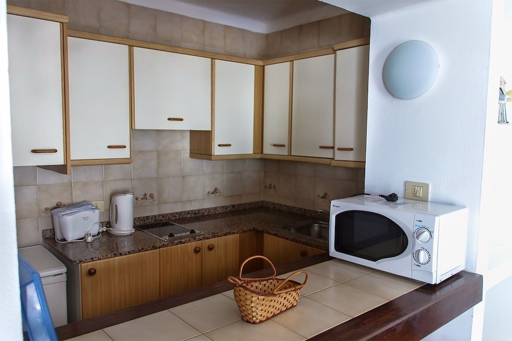 Las Acacias Apartments 31/32