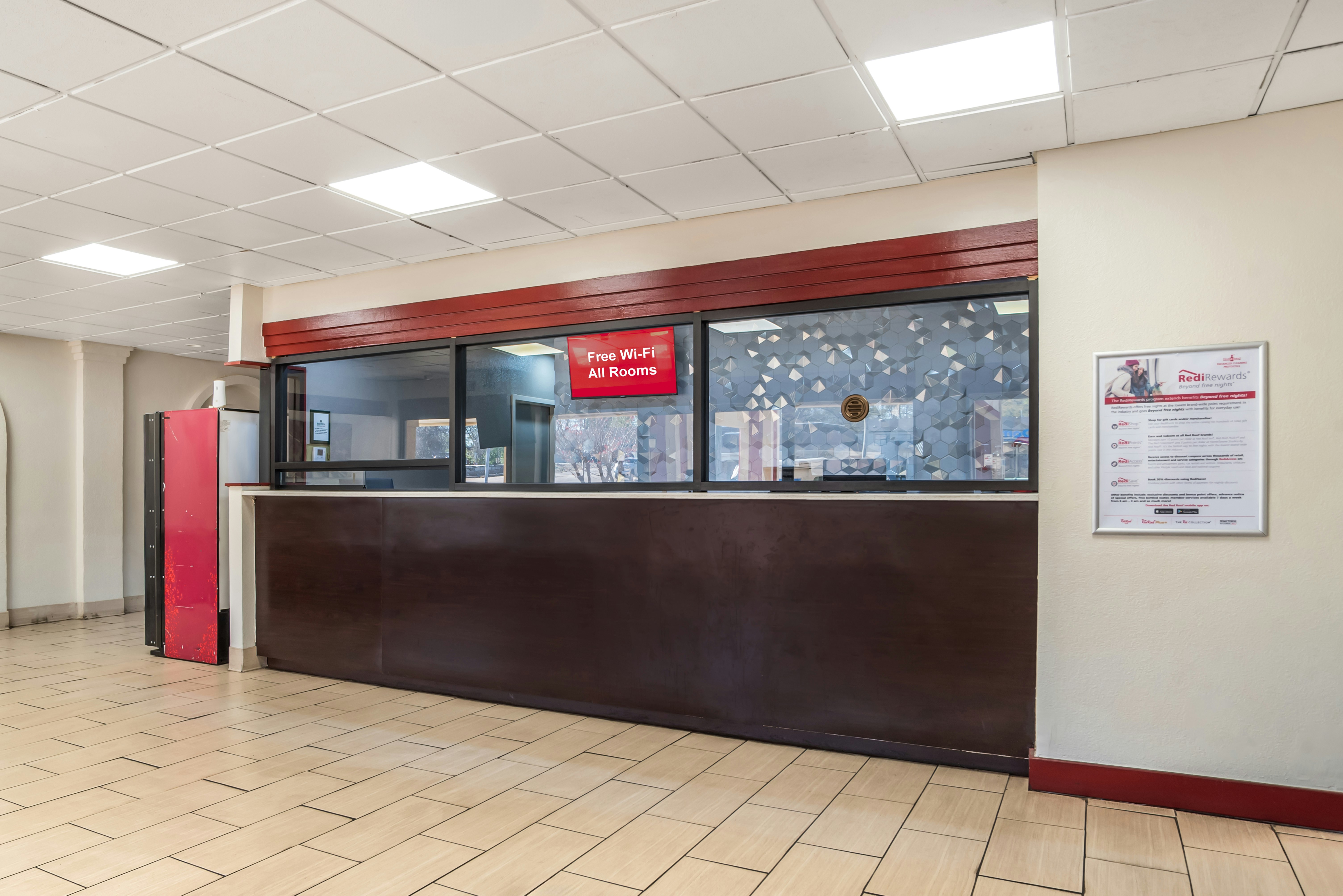 Lobby at Red Roof Inn Montgomery Midtown, MONTGOMERY - AL
