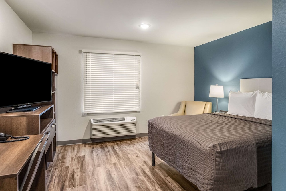 WoodSpring Suites Greenville Haywood Mall 11/33