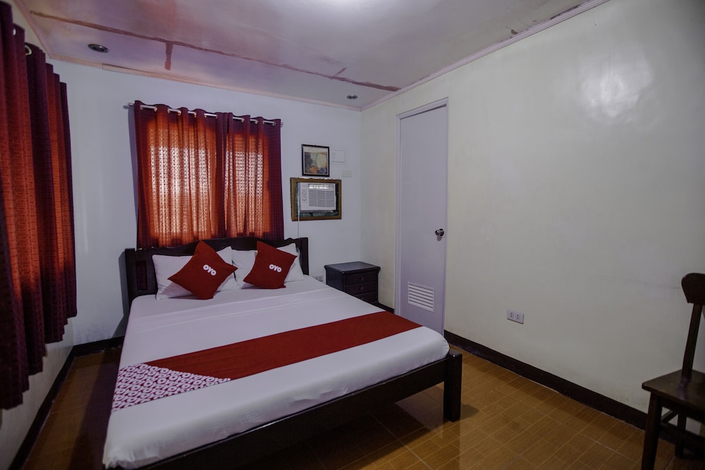 OYO 741 Sierra Travellers Inn 20/43