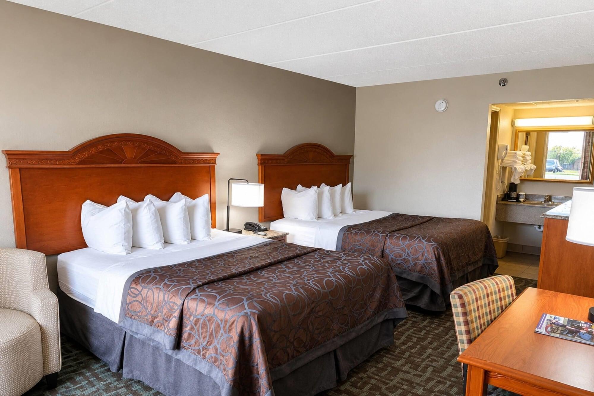 2 Bedrooms, Suite
