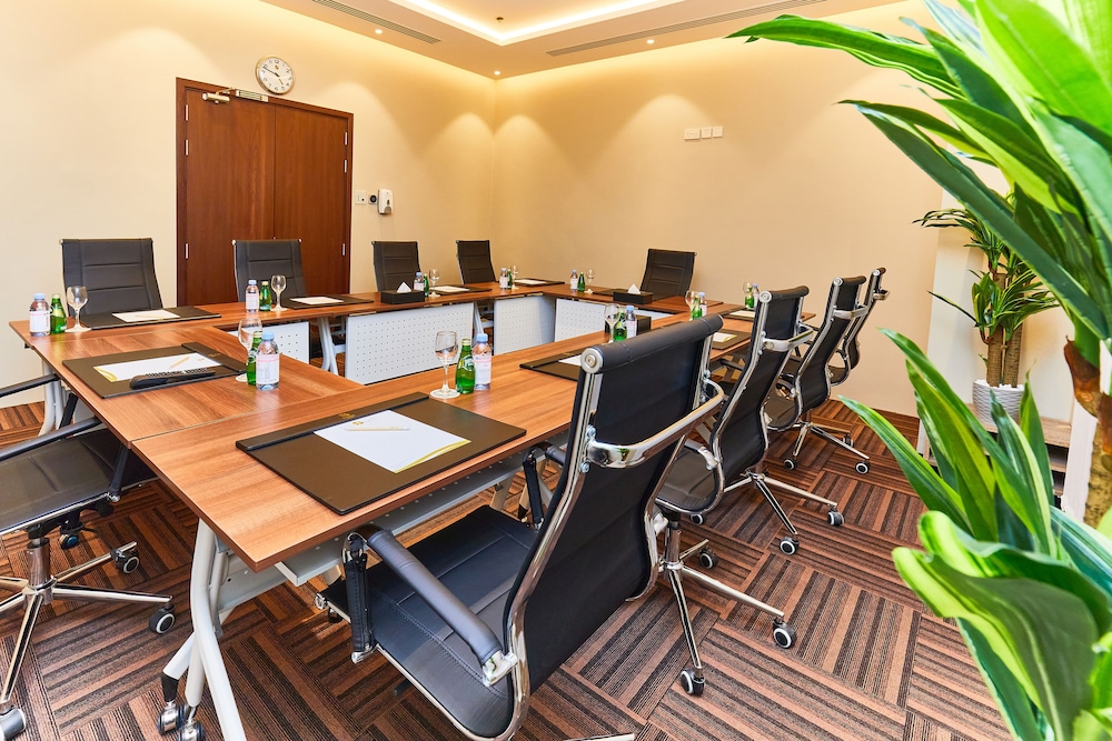 Rose Plaza Hotel Al Barsha 29/38