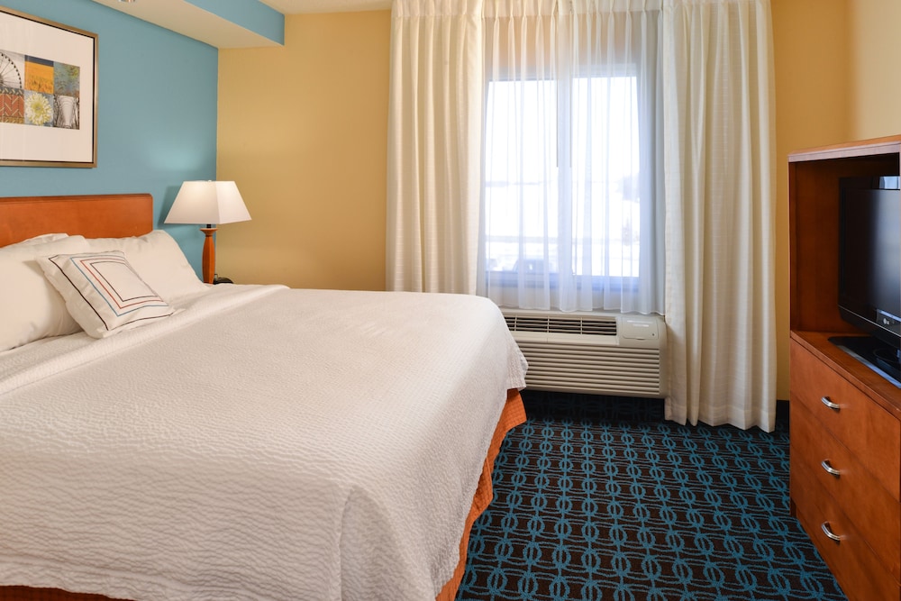 Fairfield Inn And Suites Bloomington 15/66