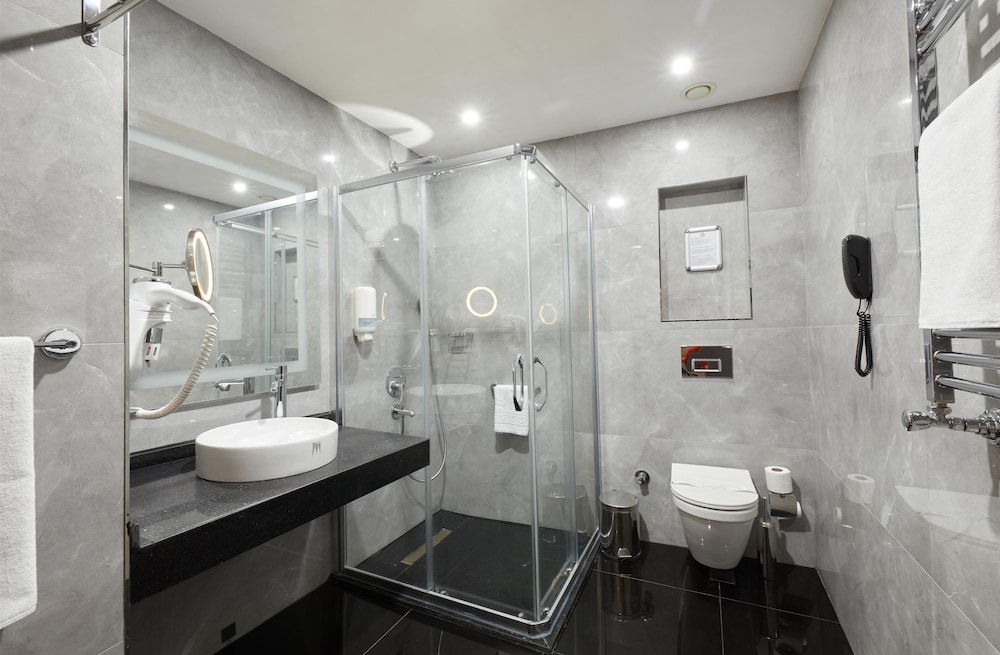 Nova Vista Eskisehir Centrum Hotel, a Member of Radisson Individuals 60/61