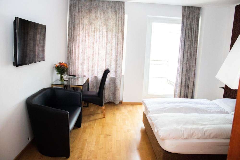 Hotel Stern 13/50