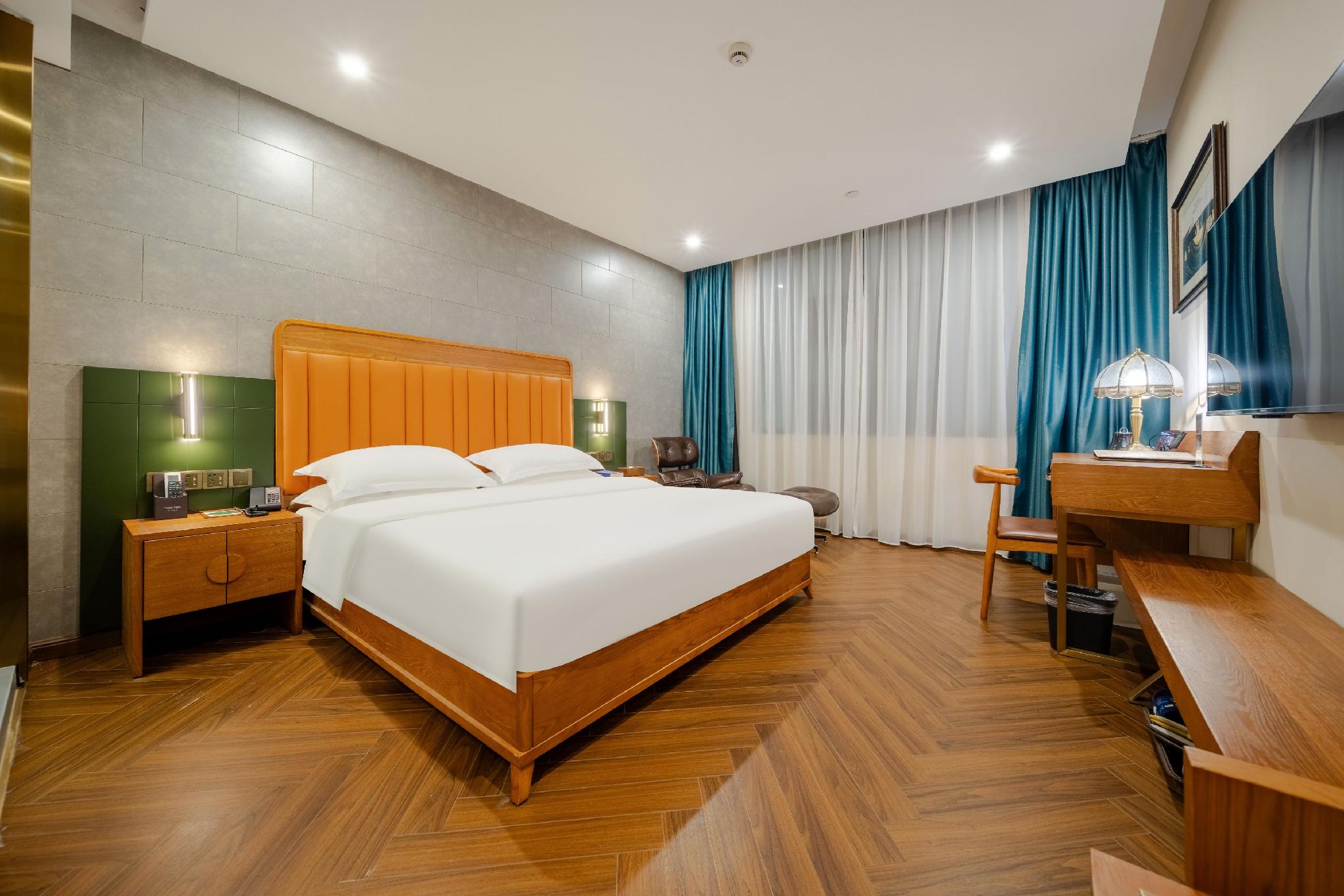 Leisure, Double Bed