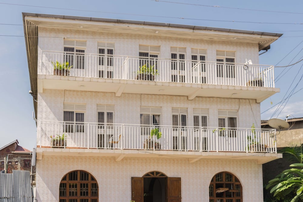 Raja Excelsior Hotel 1/50