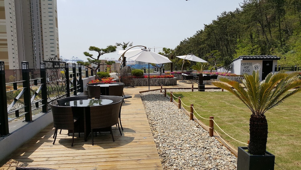 Brown Dot Hotel Jinhae 42/50