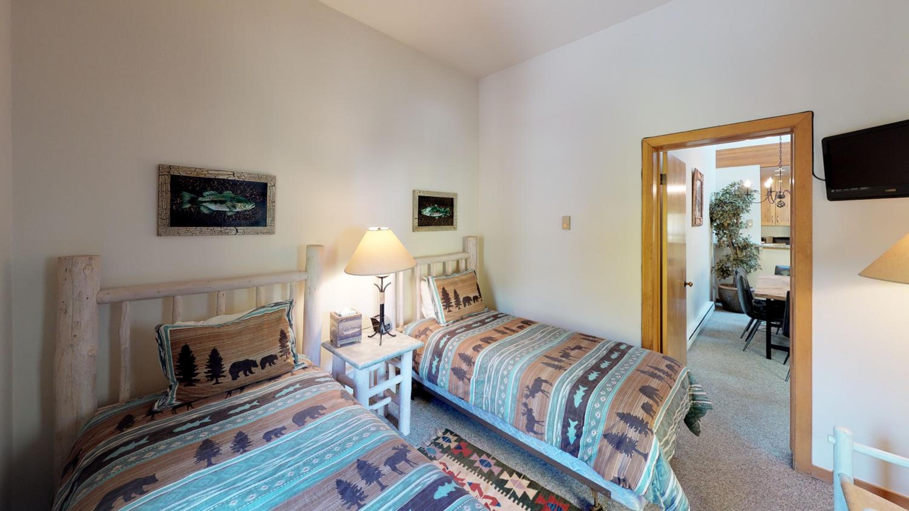 3 Bedrooms, Loft, Apartment