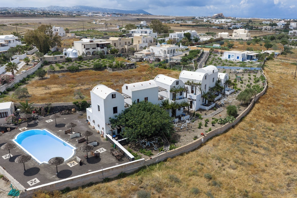 Anna Traditional Apartments 62/68