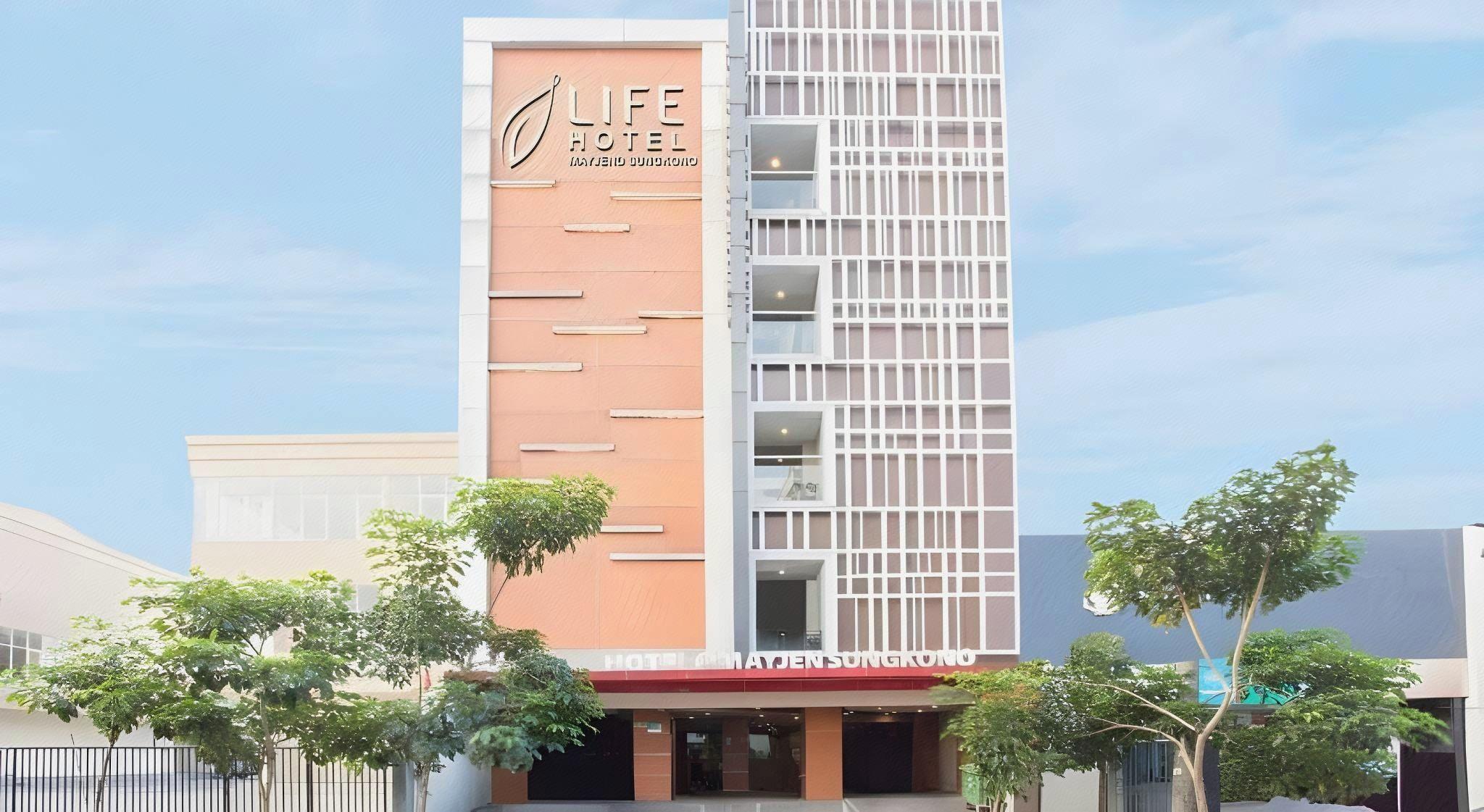 Citihub Hotel Mayjend Sungkono Surabaya 6/38