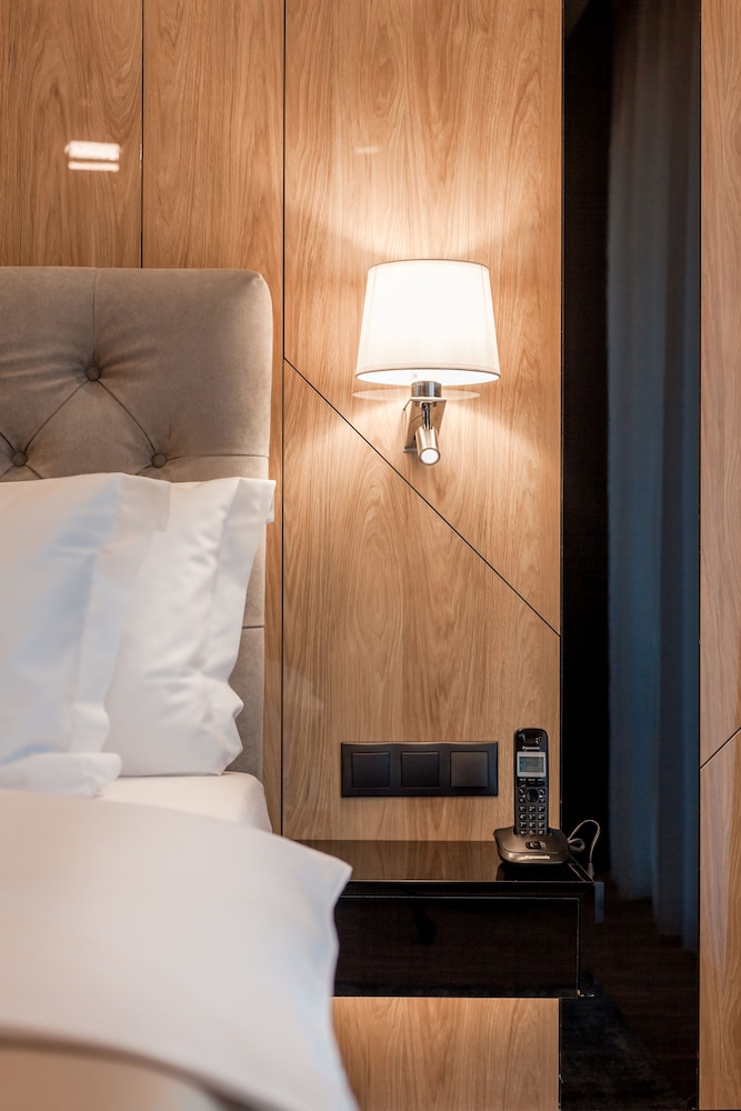 Hotel Platinia 9/38