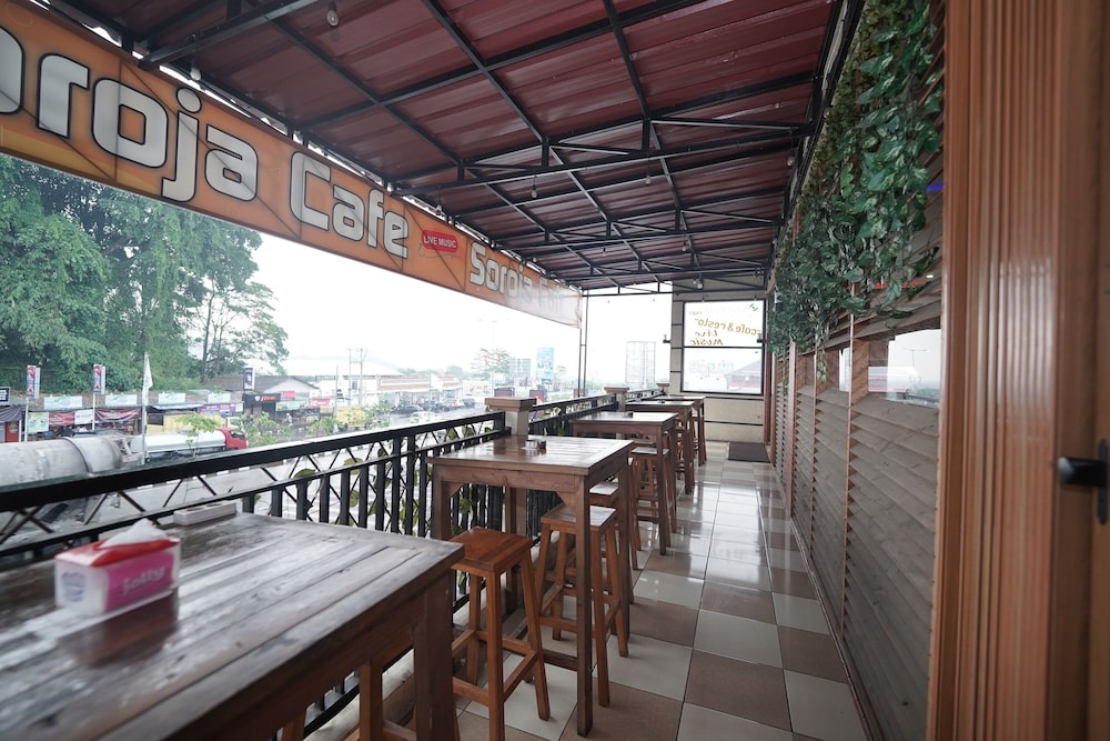 Soreang Hotel by ZUZU 50/61