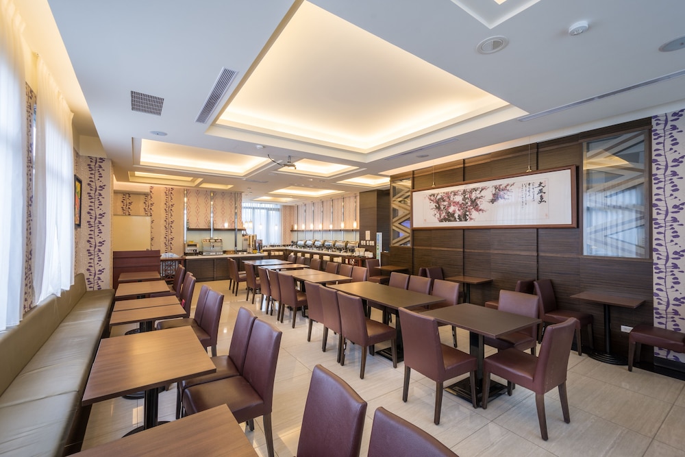 Formosan Naruwan Garden Hotel 33/44