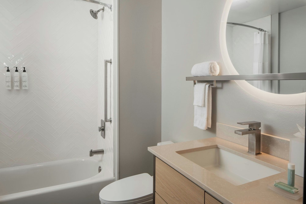Towneplace Suites Pensacola West I-10 22/27