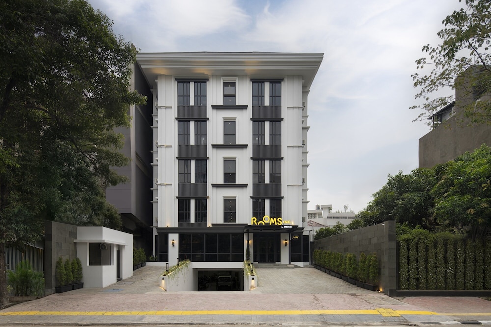 ROOMS INC Sudirman Jakarta 4/63