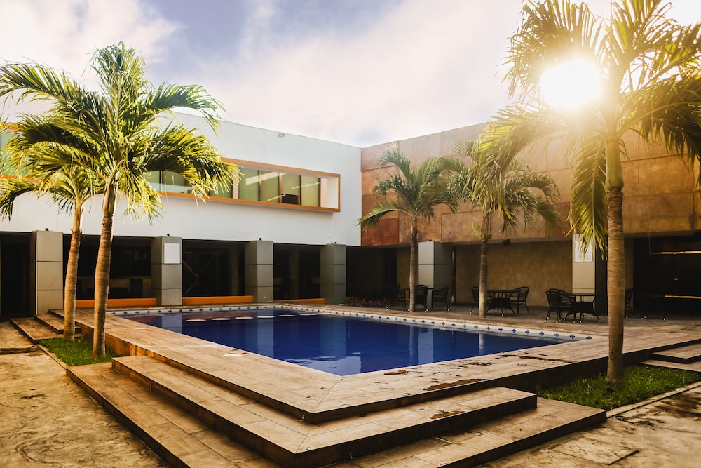 Hotel Plaza Mirador by Kavia in MERIDA - MX