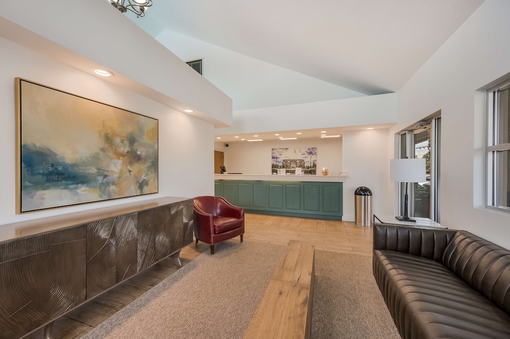 Best Western University Inn 12/42