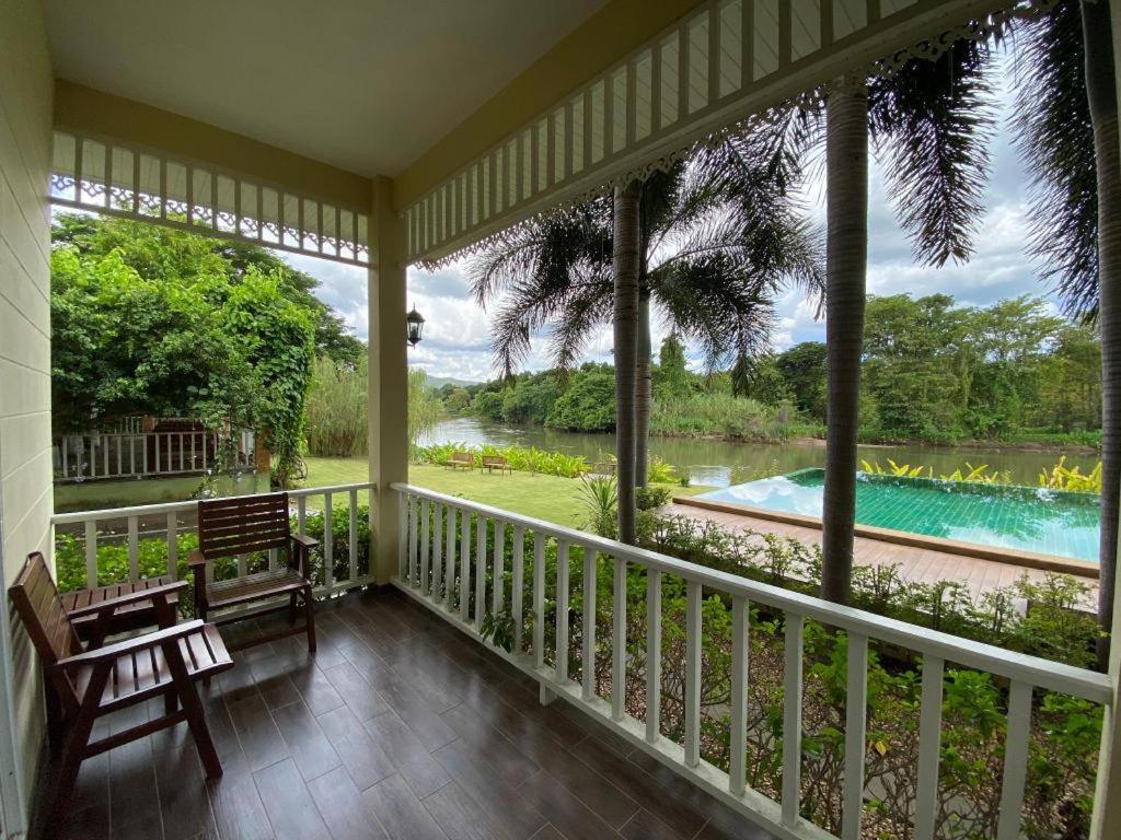 Ruen Maihom Riverside Cottage 29/63