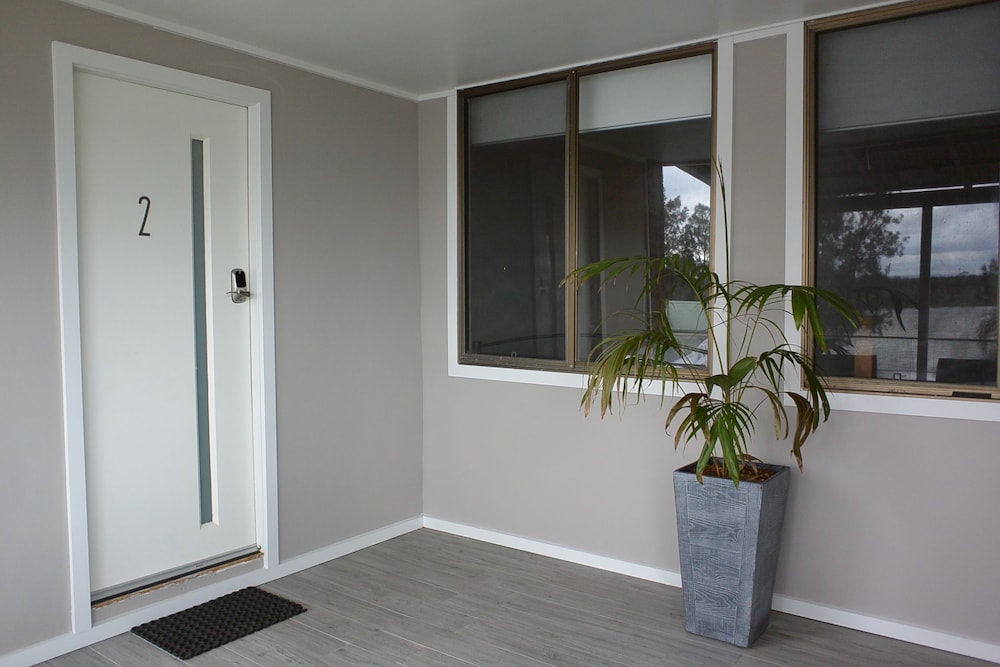 DUNGOWAN HOLIDAY ACCOMODATION 6/75