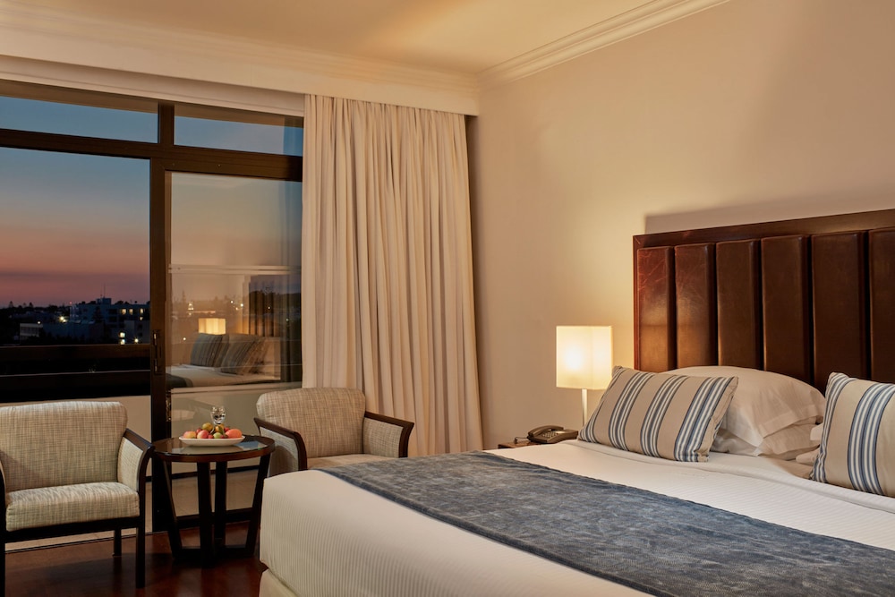 Standard, Double Bed, Partial Sea View