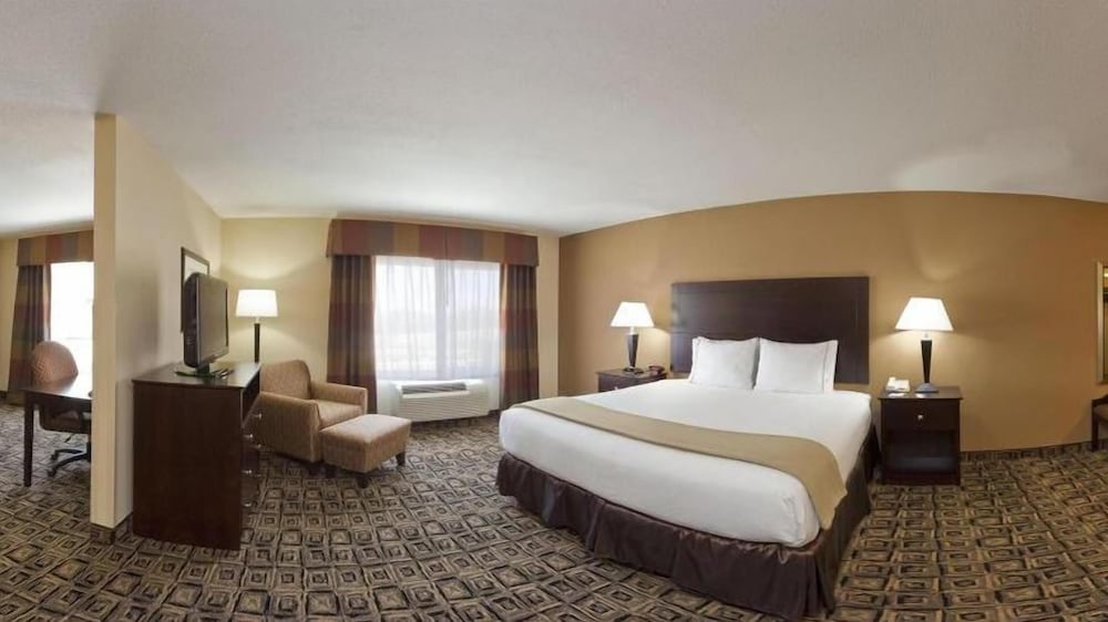 Holiday Inn Express Hotel Suites Zanesville North 17/66