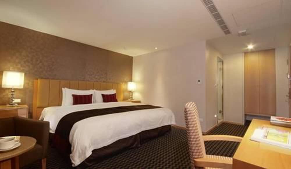 Tokyo International Hotel 15/58