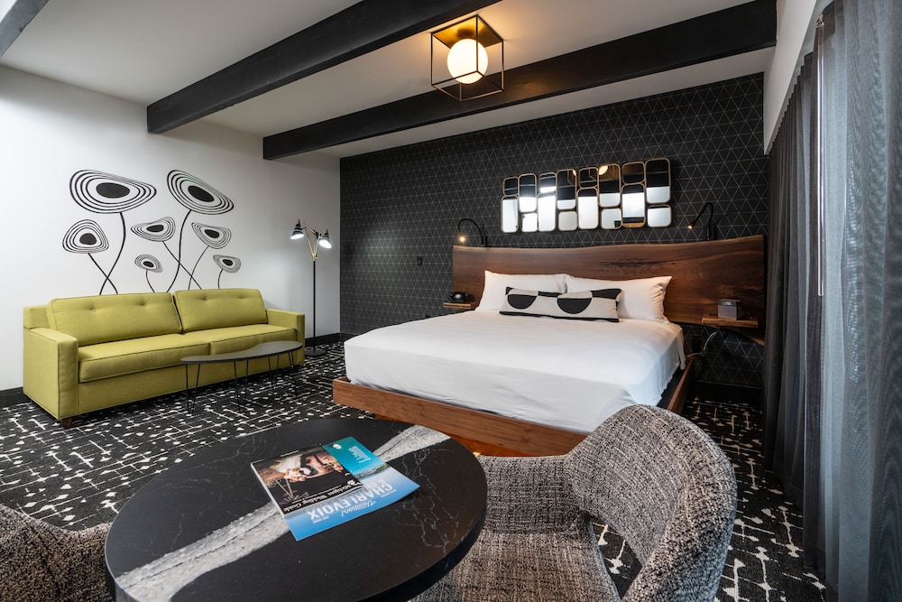 Hotel Earl of Charlevoix 9/50