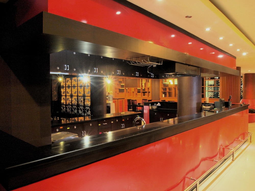 Citi M Hotel 12/40