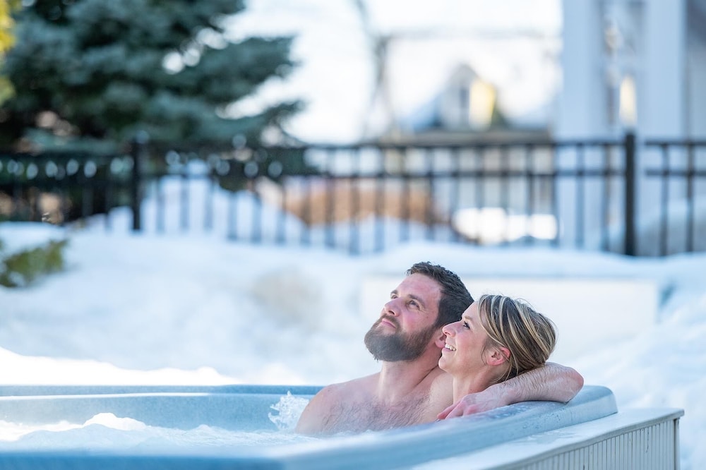 Eastern Slope Inn Resort 4/50