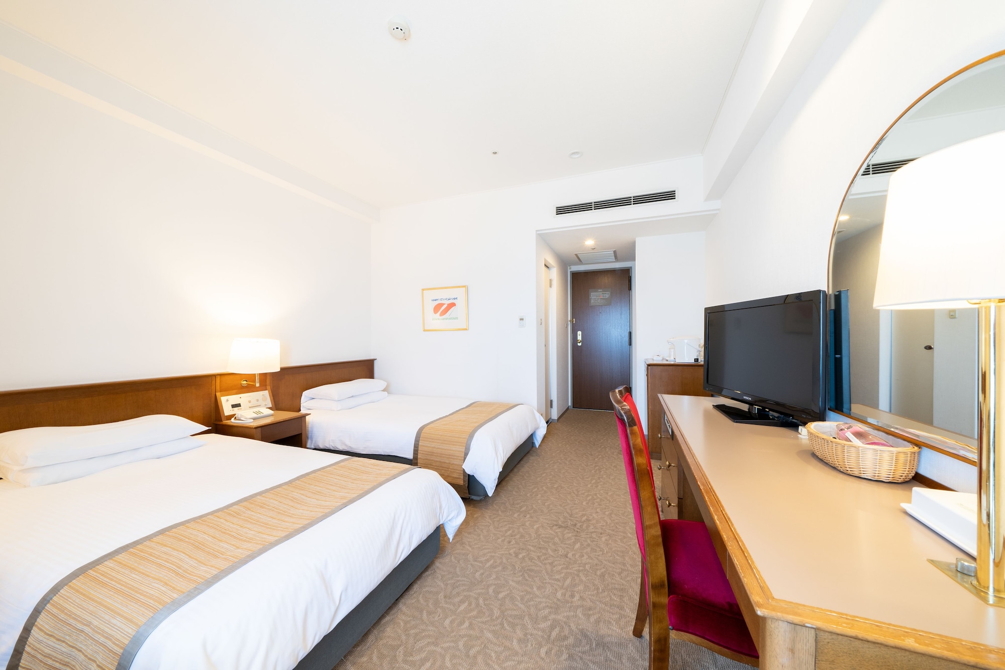 Ocean, Twin Beds
