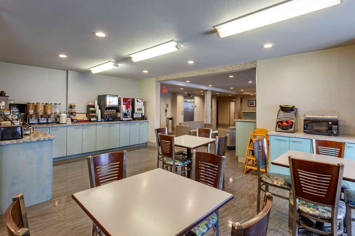 Best Western Plus Woodstock Inn & Suites 11/22