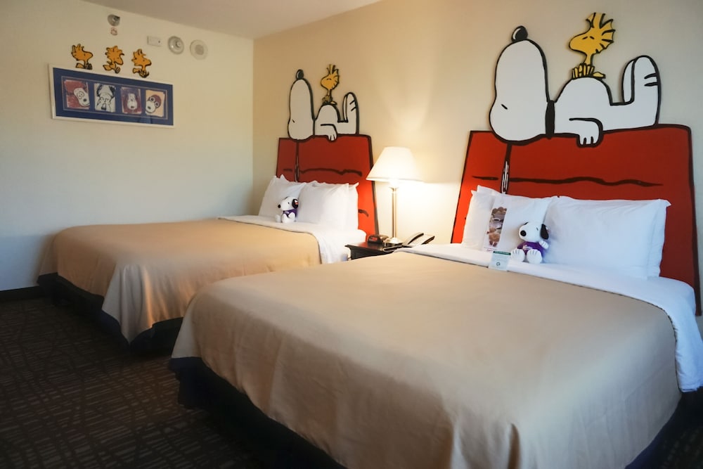 Knotts Berry Farm Resort Hotel 15/41