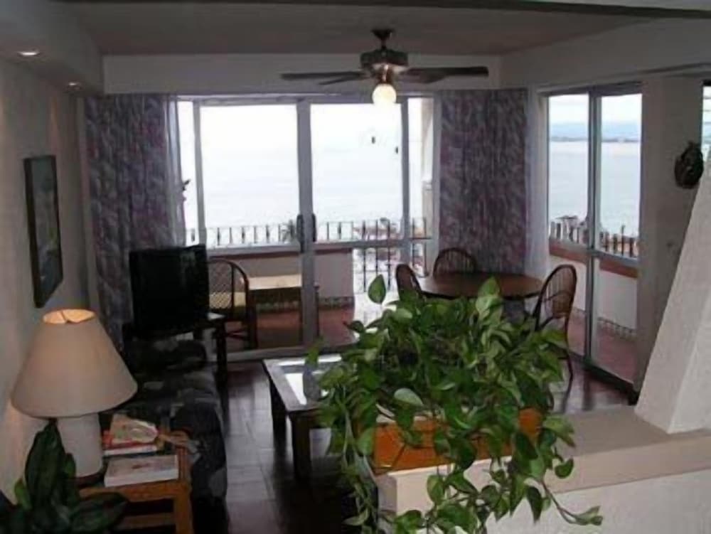 Hotel Suites La Siesta 15/34