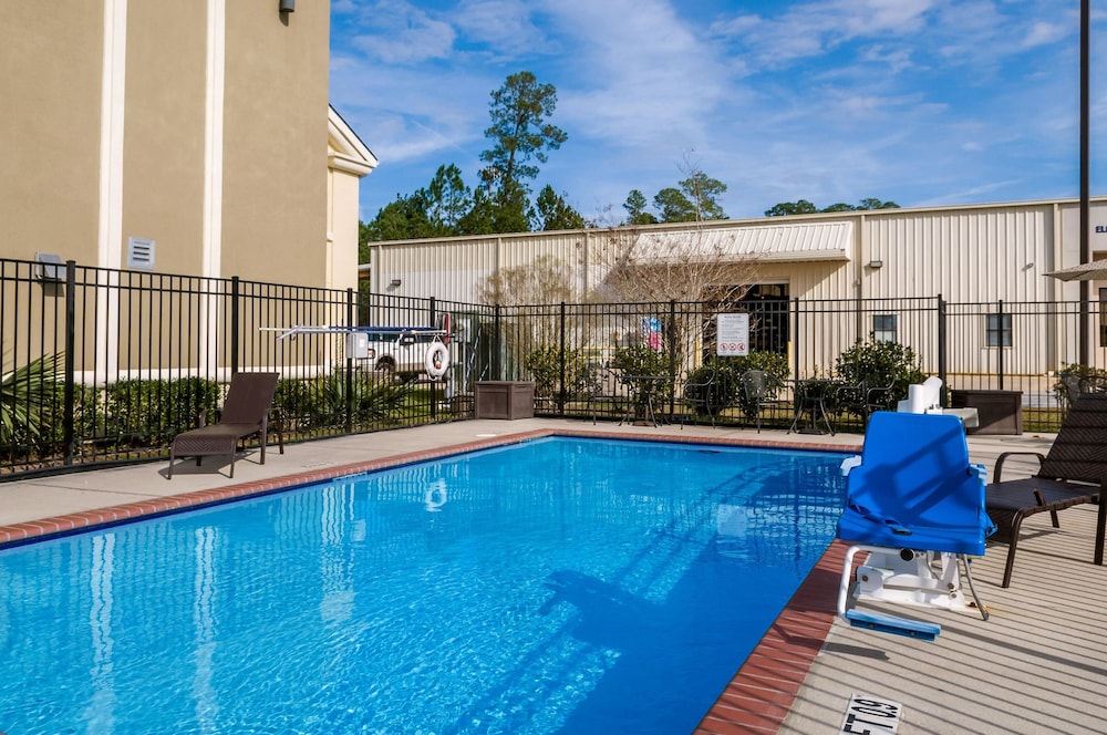 Quality Inn & Suites Slidell LA 3/52