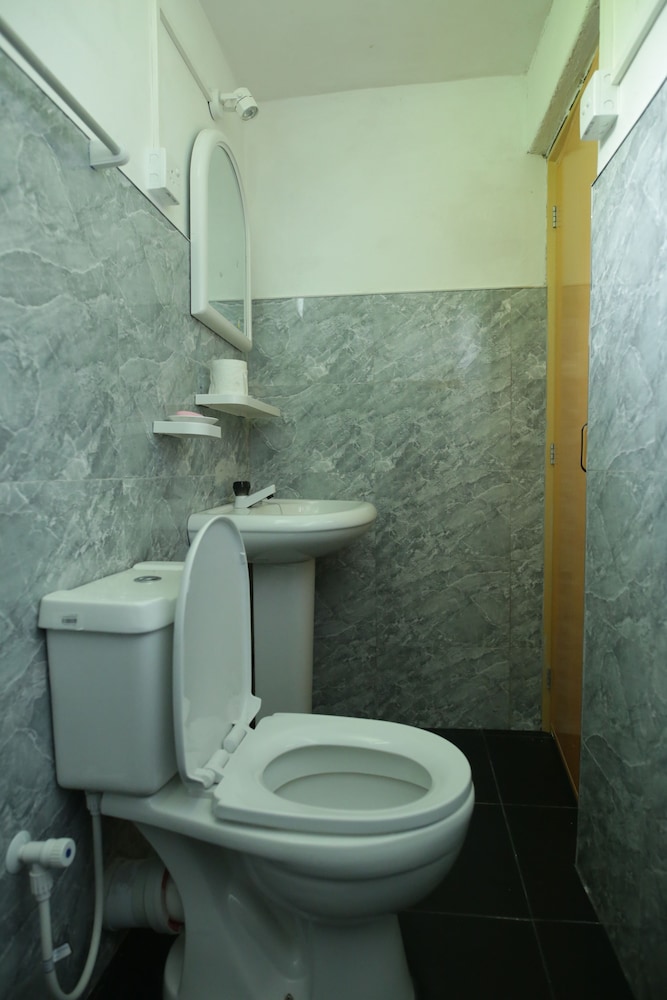 Araliya Holiday Bungalow 24/26