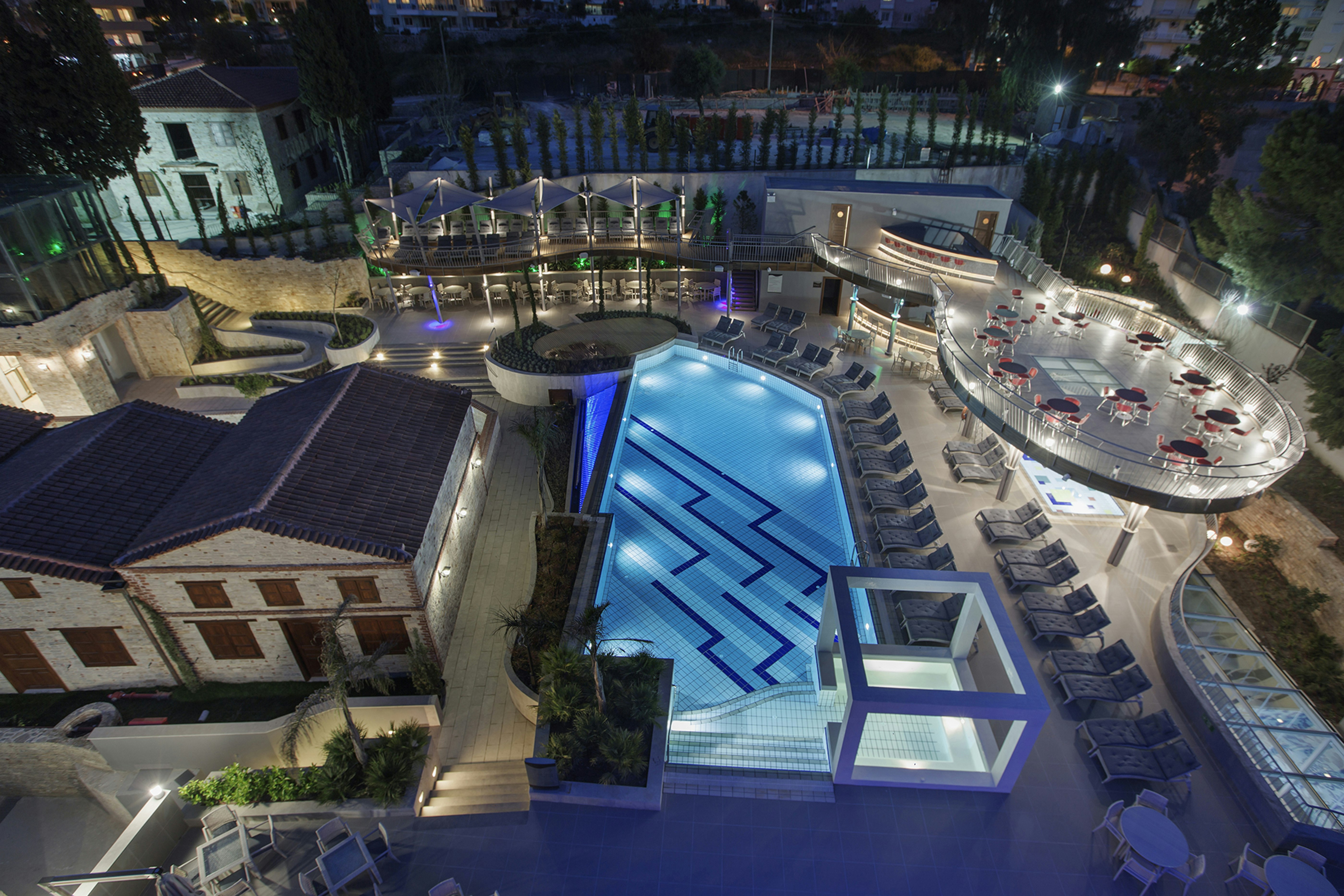 Doubletree By Hilton Kusadasi 15/89