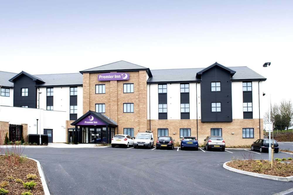 Premier Inn Ware 57/64