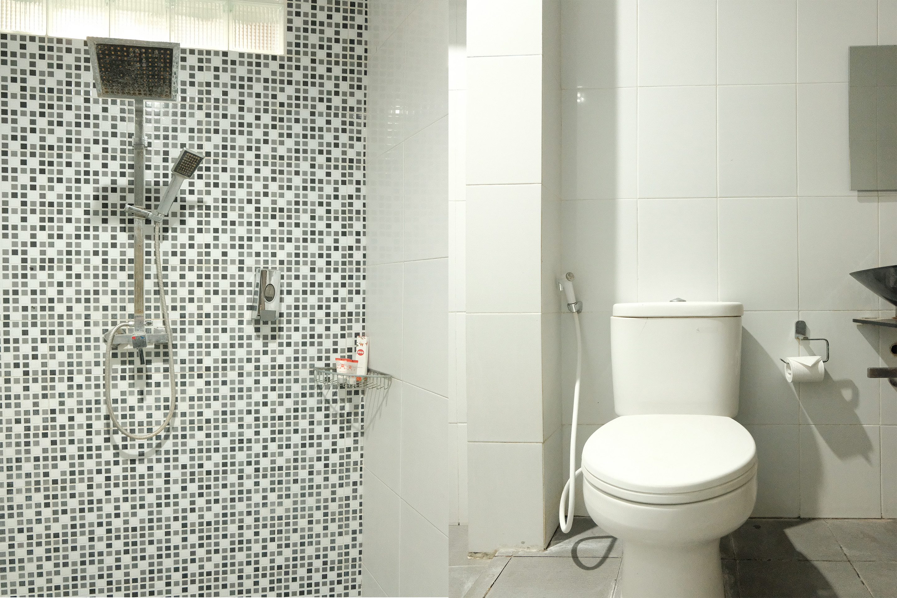 Ebizz Hotel Jember 22/25