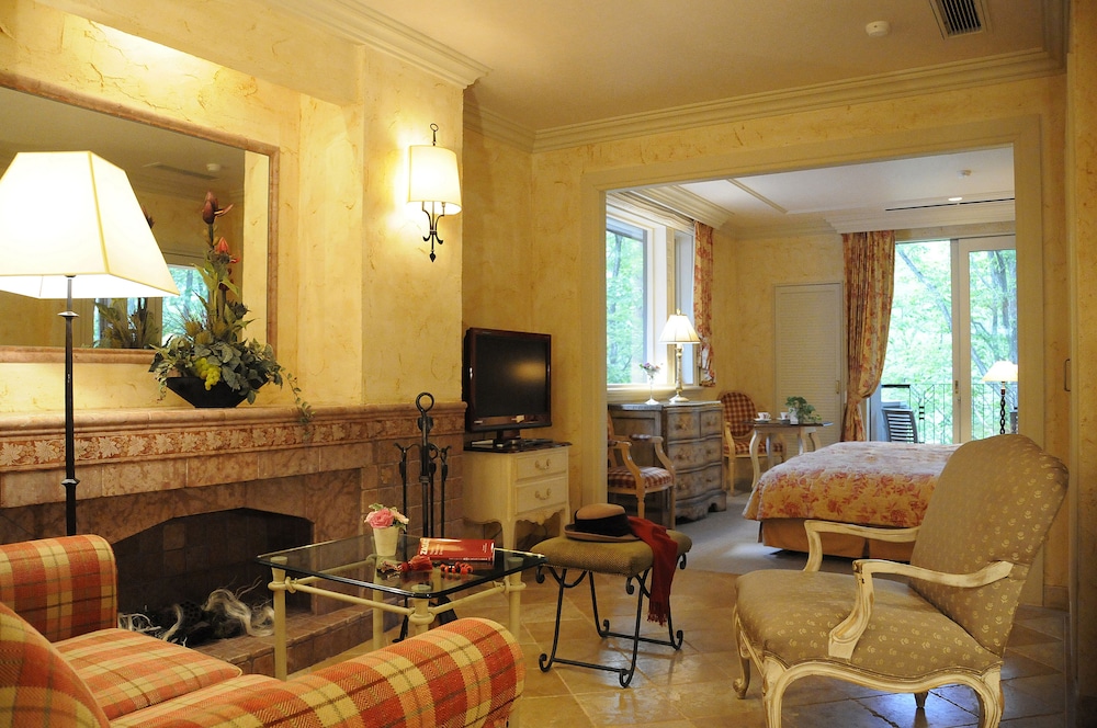 Hotel La Neige Higashi Kan 46/80