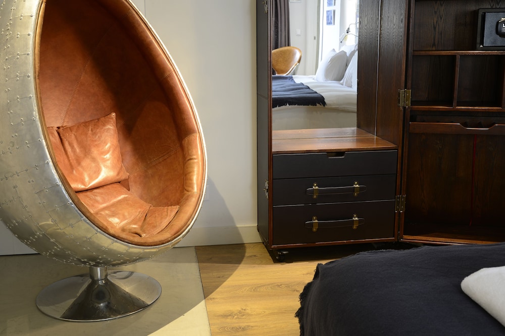 Dalma Old Town Suites 50/72
