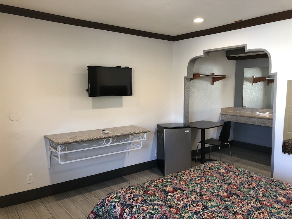 Starlight Inn Valley Blvd 29/29