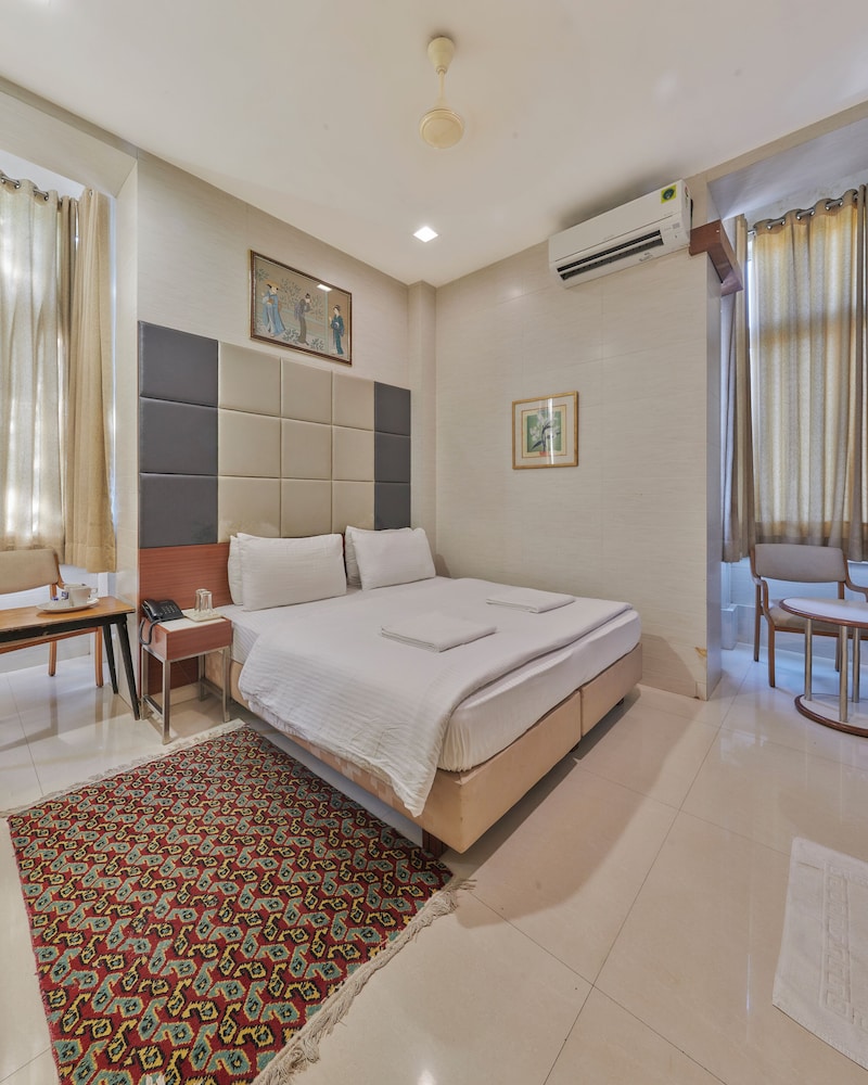 Hotel Elphinstone Annexe 14/53