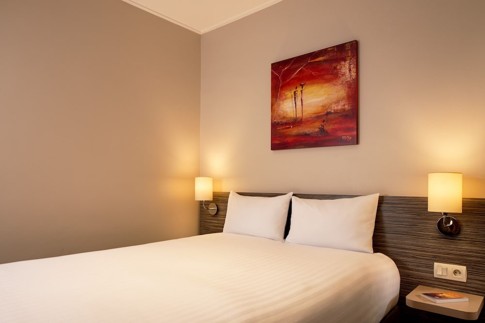 Timhotel Odessa Montparnasse 26/58