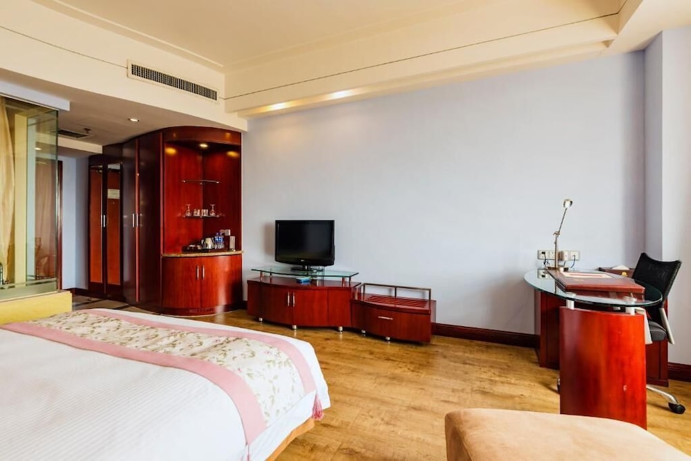 JUNYU GRAND HOTEL 15/33