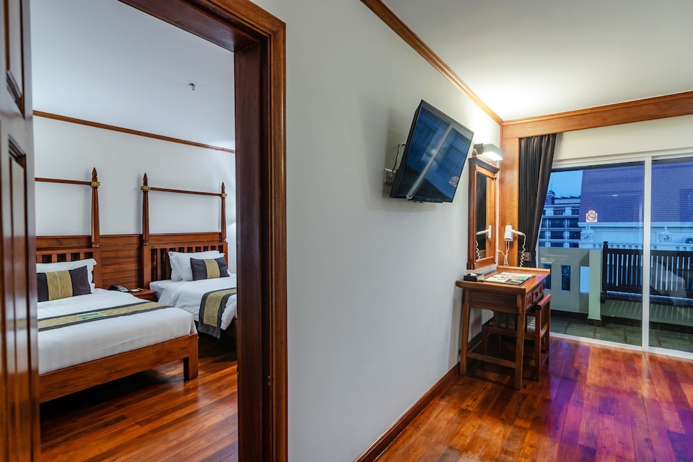 Empress Residence Resort And Spa 50/73