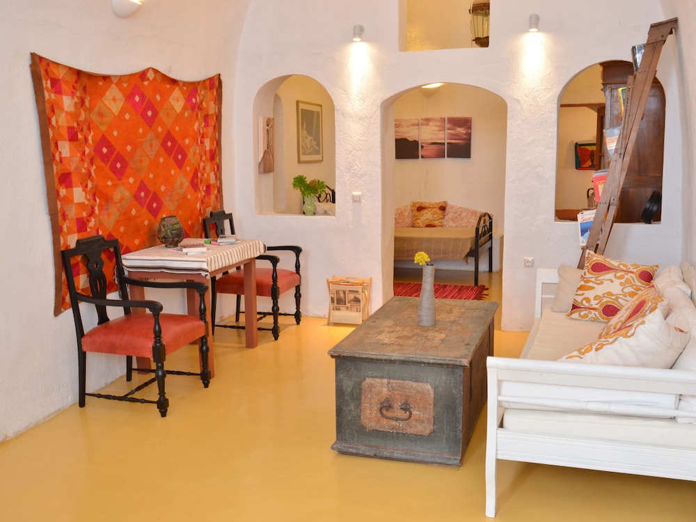 Villa Fegari 25/50
