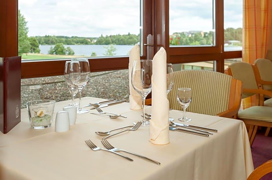 Gesundheitshotel Weissenstadt am See 34/48